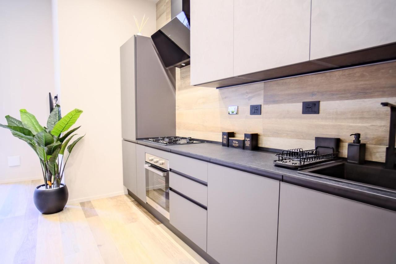 Gabriele Boutique Apartment Florence Buitenkant foto